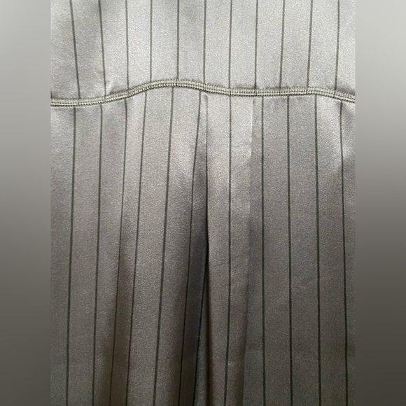New ATM Silk Gray Striped Blouse Size L - Picture 5 of 7